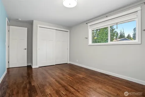 9652 42nd Avenue NE Seattle WA 98115