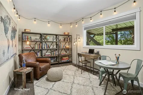 9652 42nd Avenue NE Seattle WA 98115