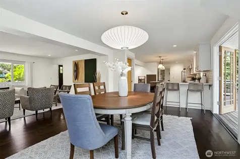9652 42nd Avenue NE Seattle WA 98115