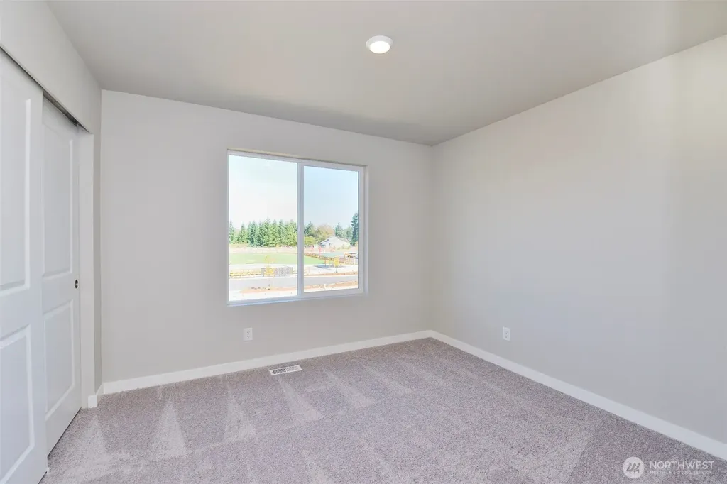 9732 Hay Street SE Yelm WA 98597