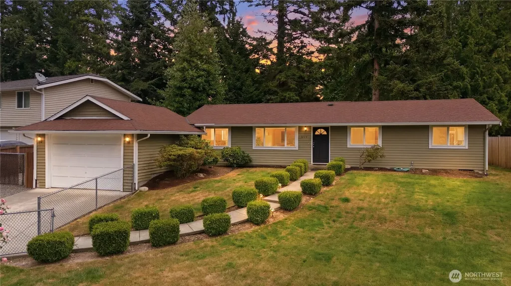 5713 187th Avenue E Lake Tapps WA 98391