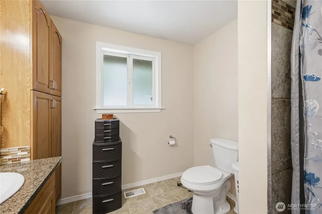 5713 187th Avenue E Lake Tapps WA 98391