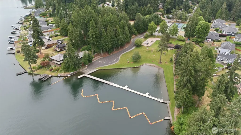 5713 187th Avenue E Lake Tapps WA 98391