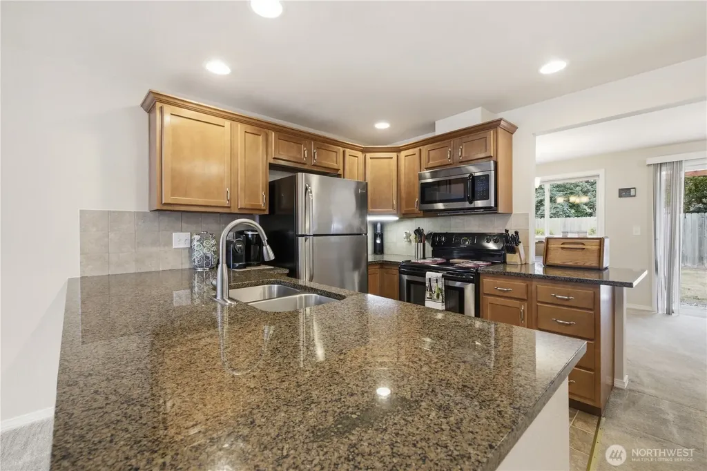 5713 187th Avenue E Lake Tapps WA 98391