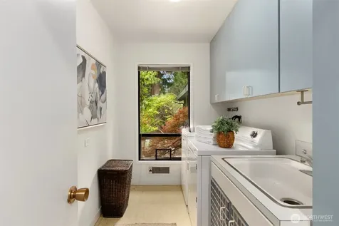 10700 NE Broomgerrie Road Bainbridge Island WA 98110