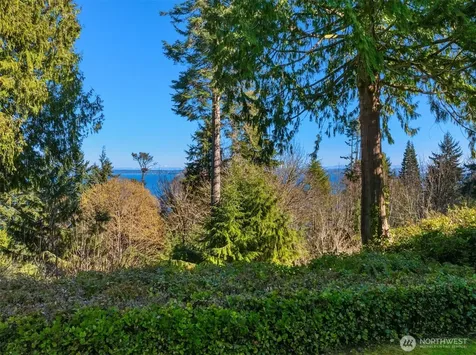 10700 NE Broomgerrie Road Bainbridge Island WA 98110