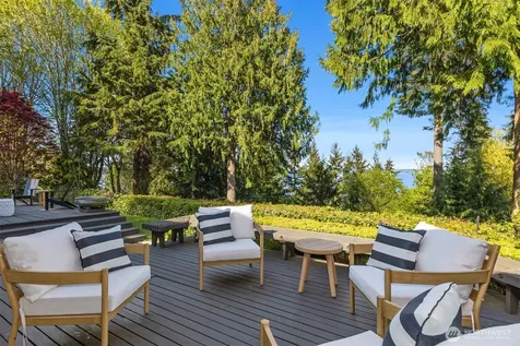 10700 NE Broomgerrie Road Bainbridge Island WA 98110