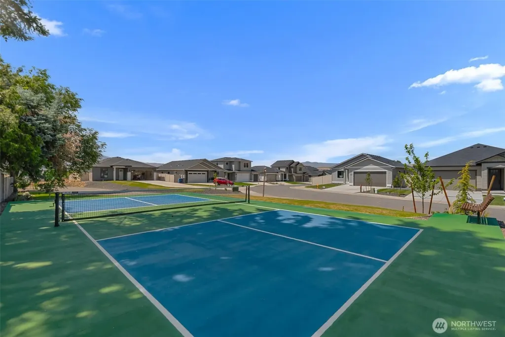 567 S Perry Avenue East Wenatchee WA 98802