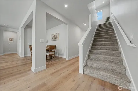 567 S Perry Avenue East Wenatchee WA 98802