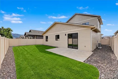 567 S Perry Avenue East Wenatchee WA 98802