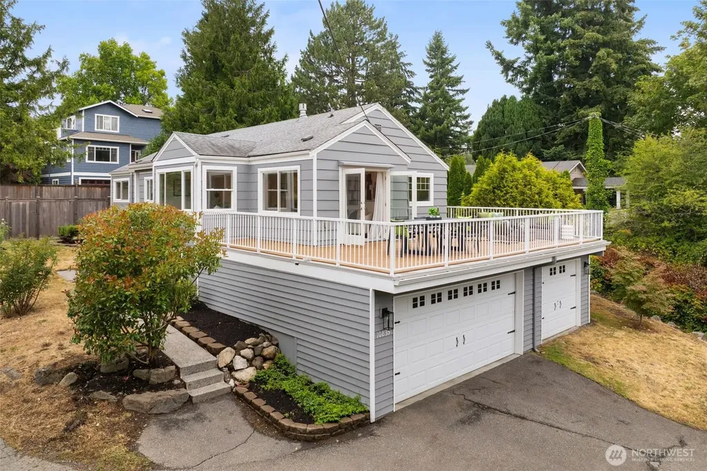 10835 35th Avenue SW Seattle WA 98146