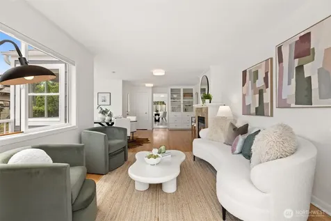 10835 35th Avenue SW Seattle WA 98146