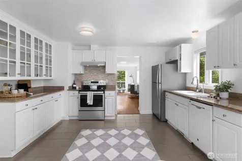 10835 35th Avenue SW Seattle WA 98146