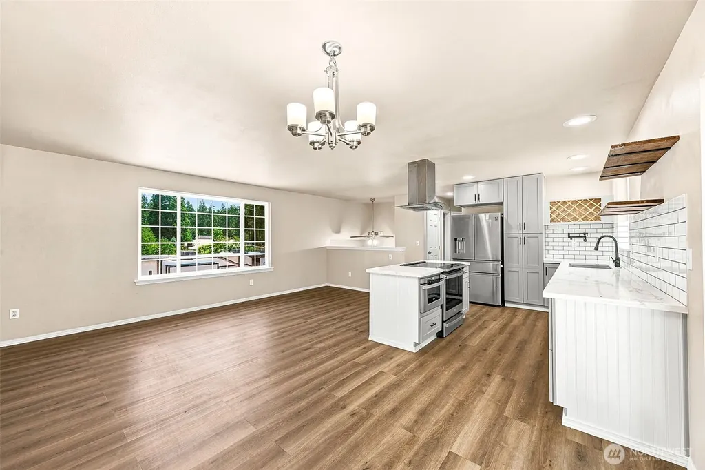 20109 69th Avenue E Spanaway WA 98387