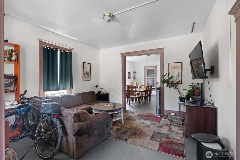 1413 N Garden Bellingham WA 98225