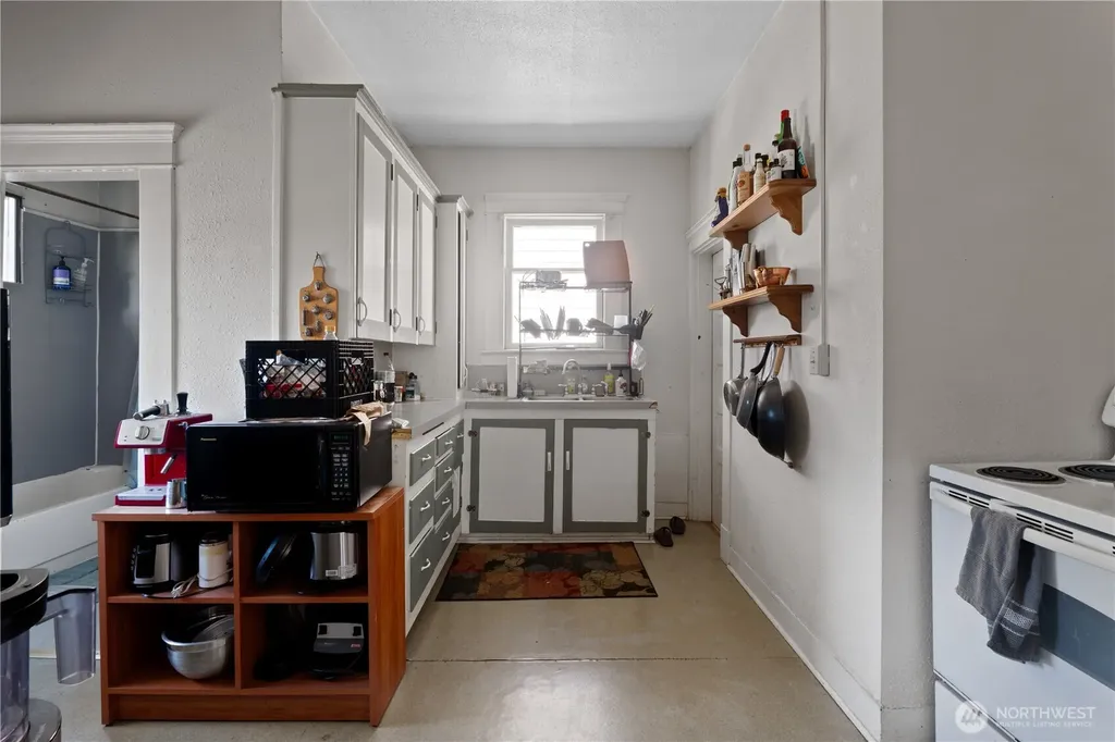 1413 N Garden Bellingham WA 98225
