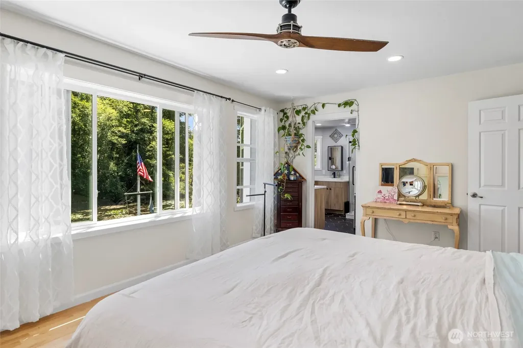 430 Rainbow Drive Sedro Woolley WA 98284