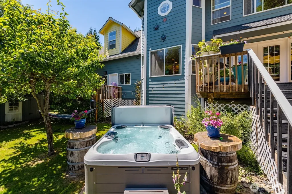 430 Rainbow Drive Sedro Woolley WA 98284