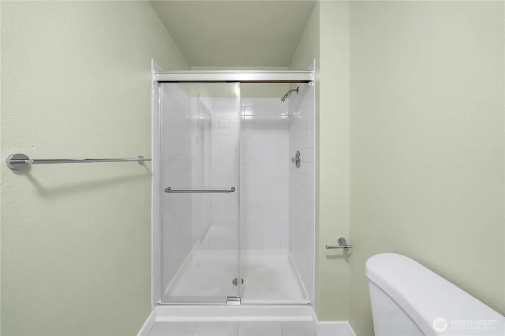 3531 Inverness Drive NE Tacoma WA 98422