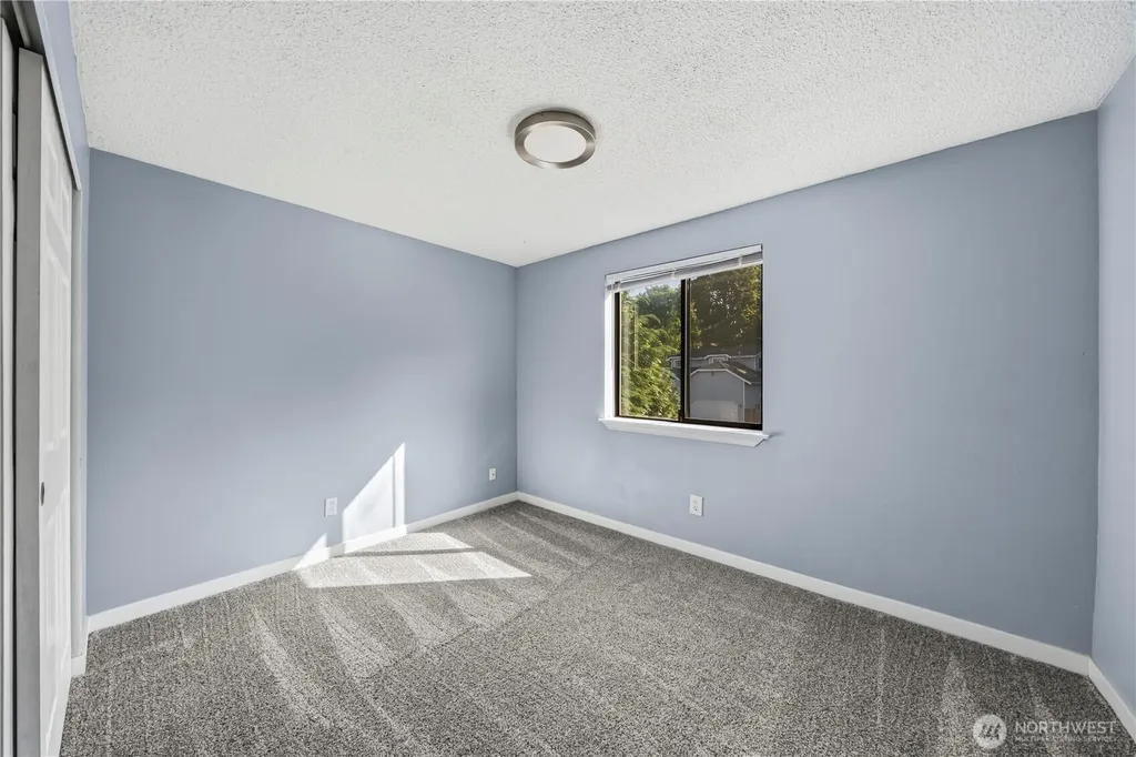 3531 Inverness Drive NE Tacoma WA 98422