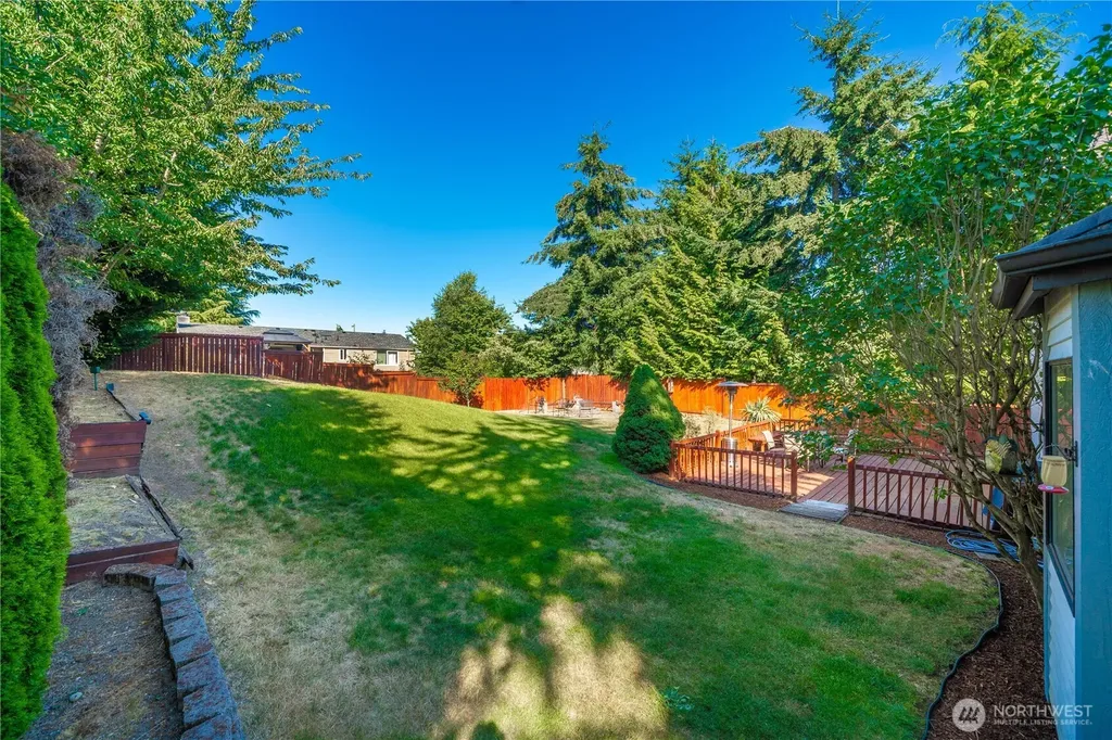 3531 Inverness Drive NE Tacoma WA 98422