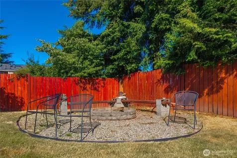 3531 Inverness Drive NE Tacoma WA 98422
