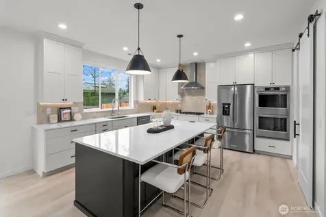 22012 SE 276th Place Maple Valley WA 98038