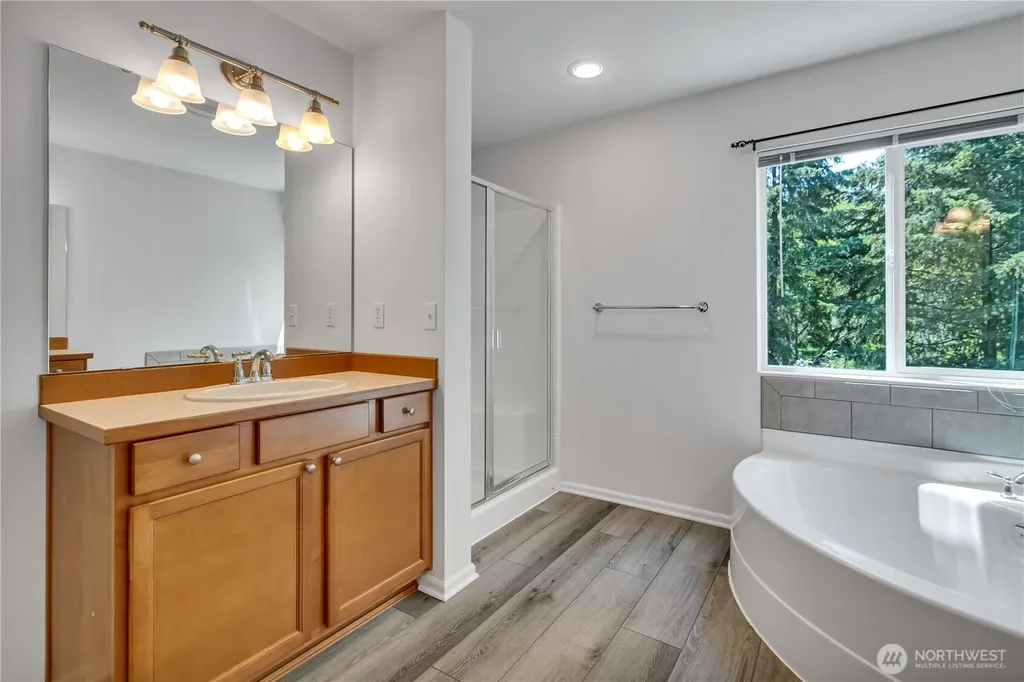 21431 46th Avenue S Kent WA 98032