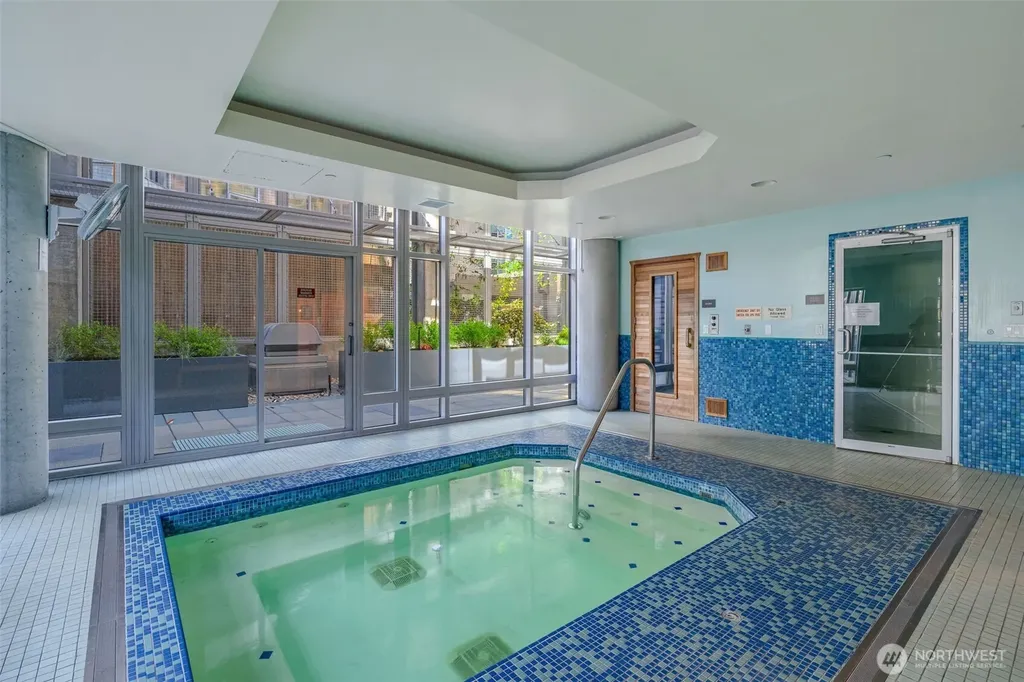 2033 2nd Avenue Seattle WA 98121