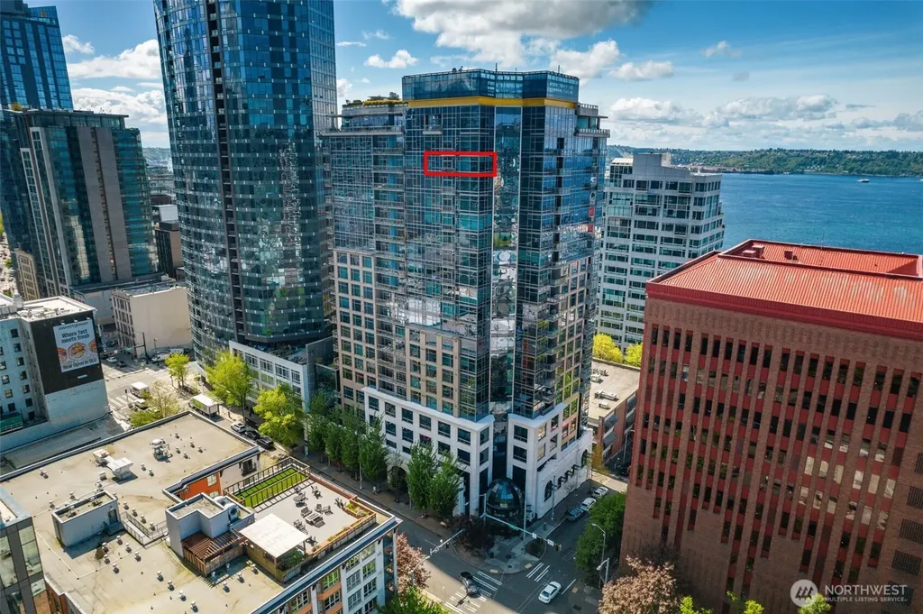 2033 2nd Avenue Seattle WA 98121