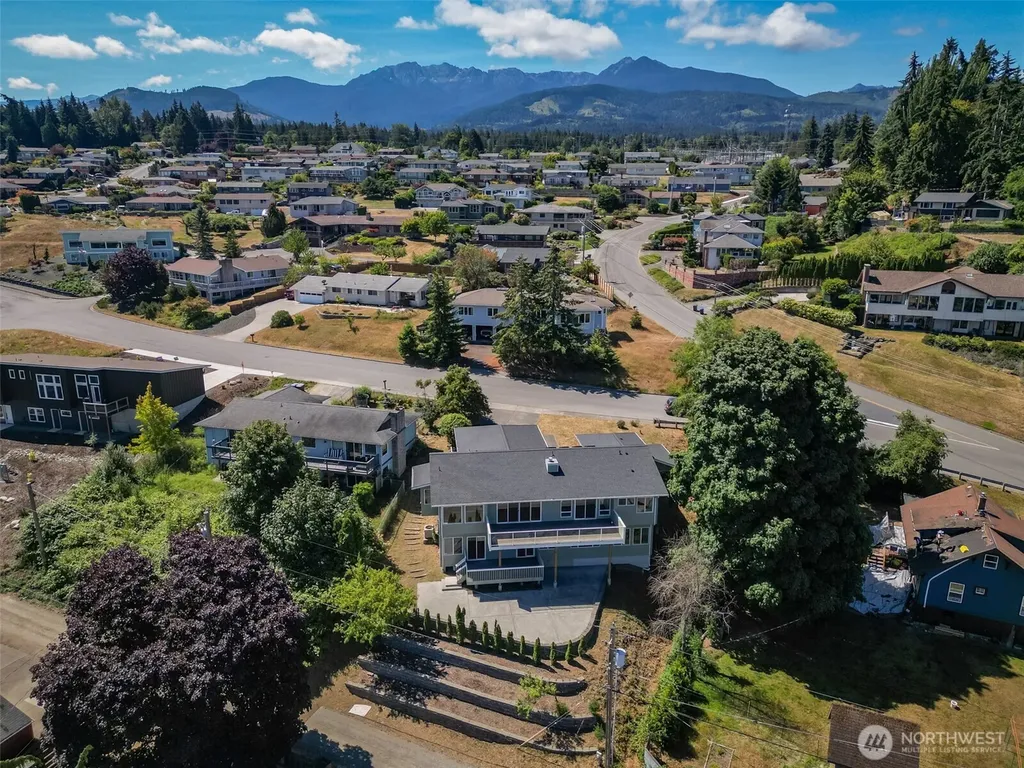 1311 E 5th Street Port Angeles WA 98362