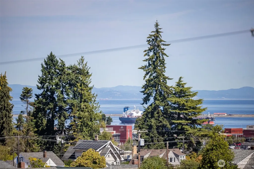 1311 E 5th Street Port Angeles WA 98362