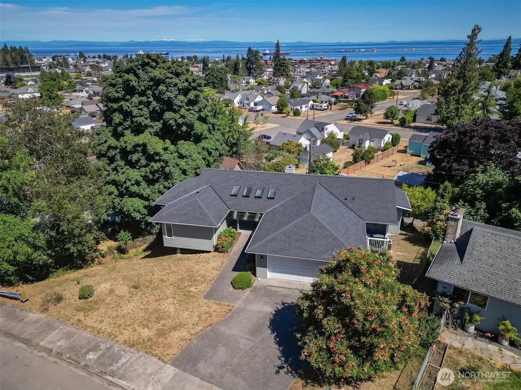 1311 E 5th Street Port Angeles WA 98362