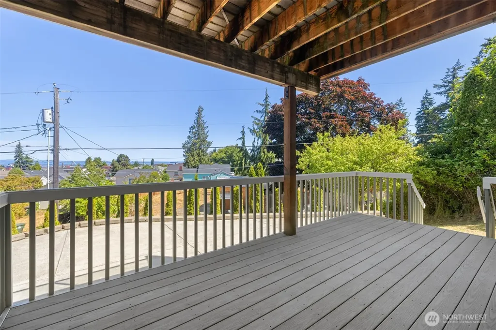 1311 E 5th Street Port Angeles WA 98362