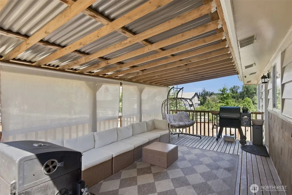413 104th Avenue E Edgewood WA 98372