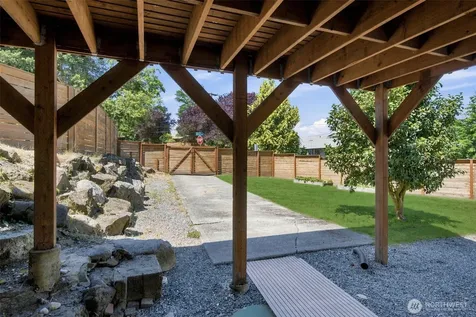 413 104th Avenue E Edgewood WA 98372