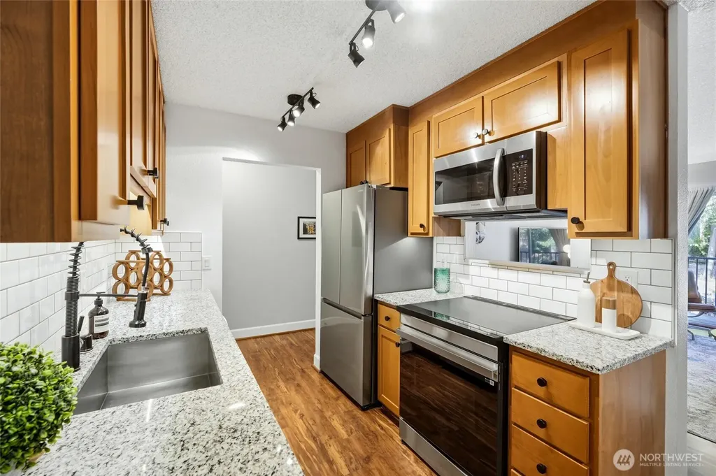8025 234th Street SW Edmonds WA 98026