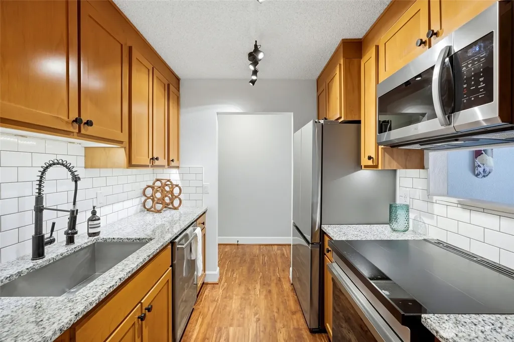 8025 234th Street SW Edmonds WA 98026