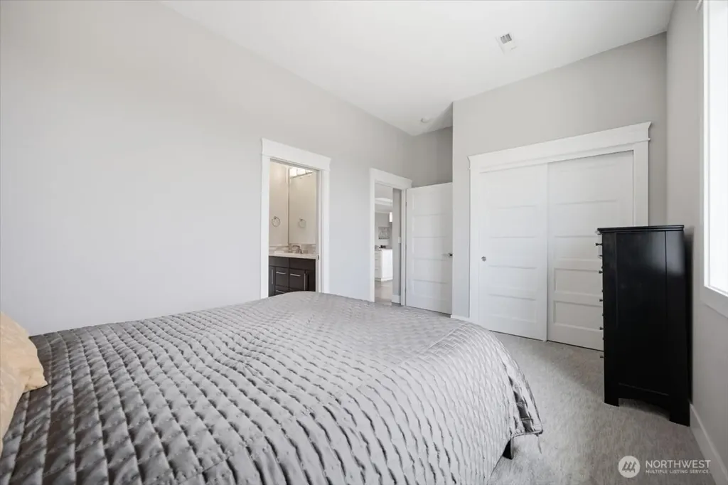 5483 S Kent Street Kennewick WA 99337