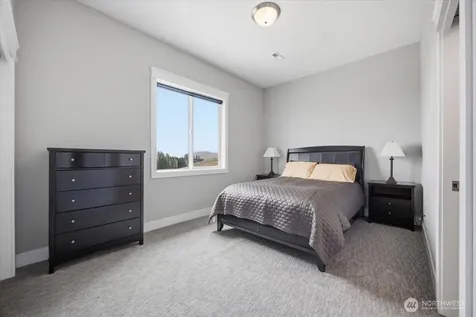 5483 S Kent Street Kennewick WA 99337