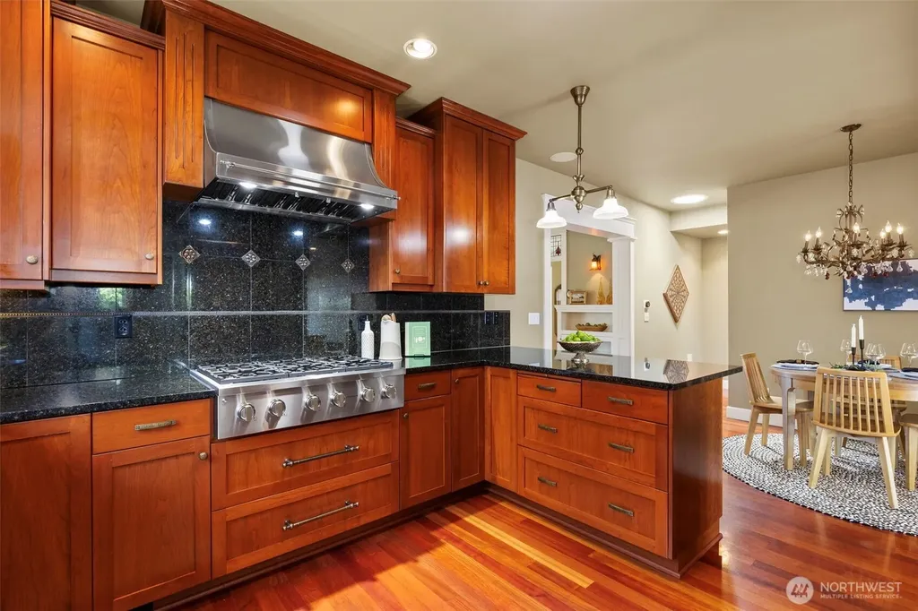 623 Kitsap Street Port Orchard WA 98366