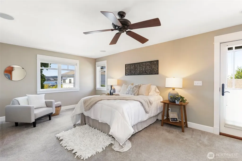 623 Kitsap Street Port Orchard WA 98366