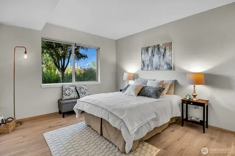 425 23rd Avenue S Seattle WA 98144