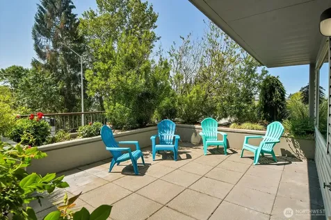 425 23rd Avenue S Seattle WA 98144