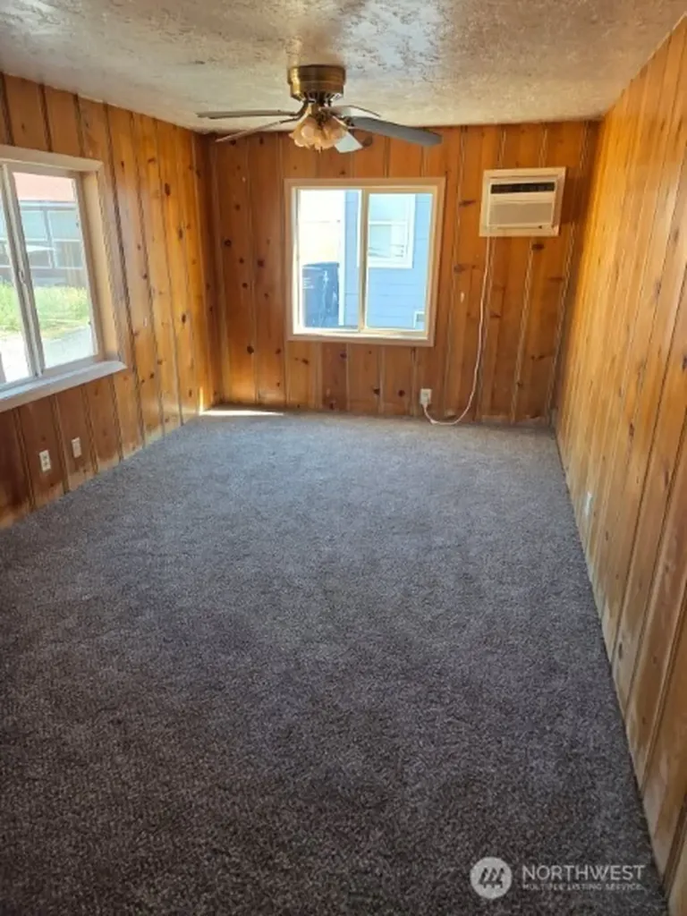 40 Cherry Street S Soap Lake WA 98851