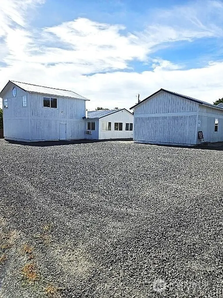 40 Cherry Street S Soap Lake WA 98851