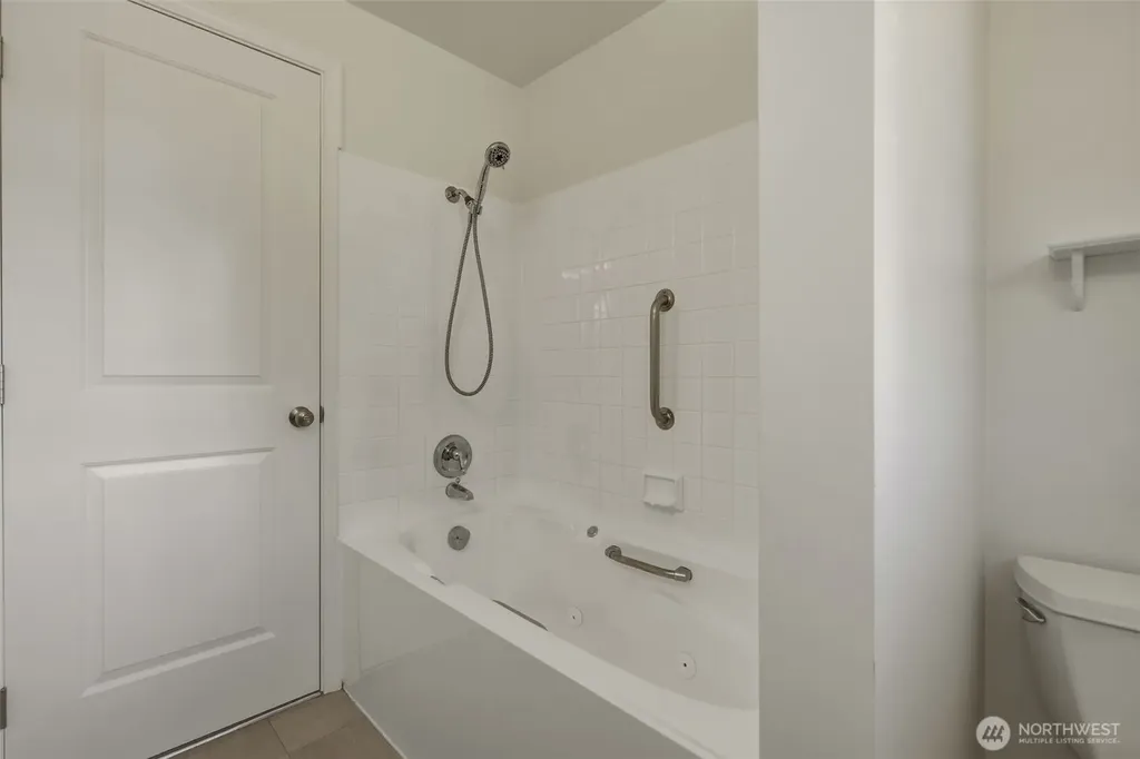 105 161st Street SE Bothell WA 98012