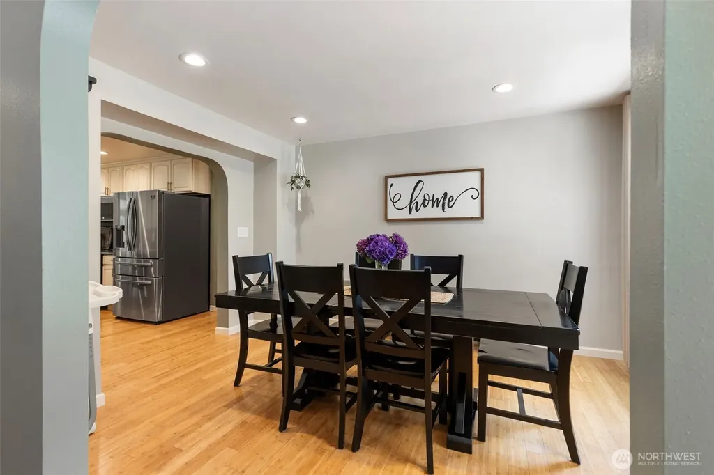 8843 Clearwater Lane SE Port Orchard WA 98367