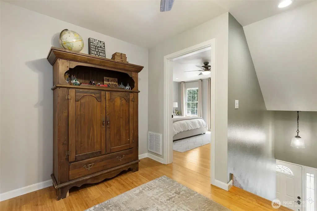 8843 Clearwater Lane SE Port Orchard WA 98367