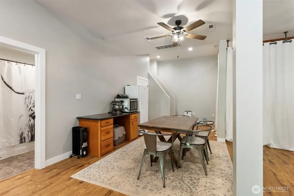 8843 Clearwater Lane SE Port Orchard WA 98367